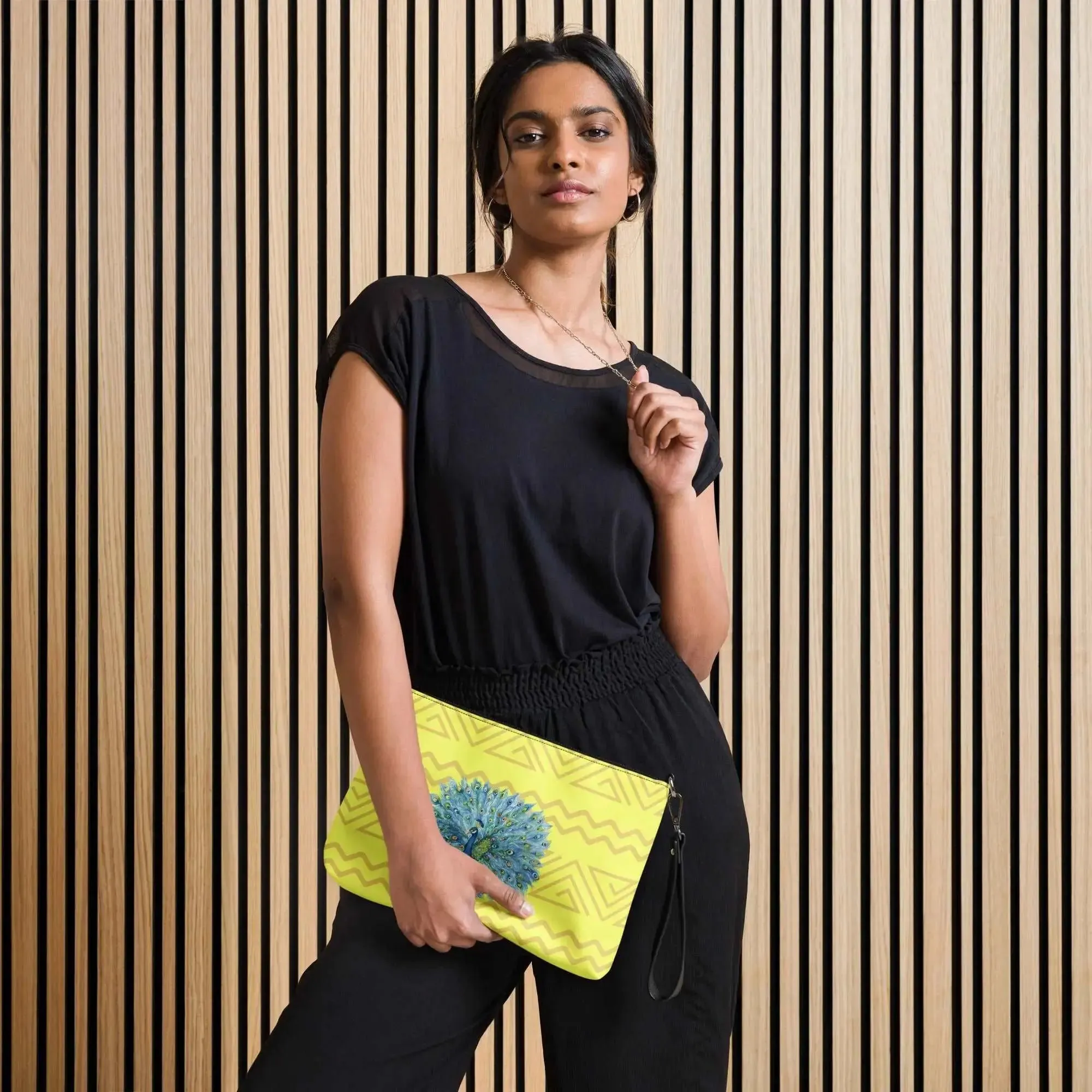 High Fashion | Elegant Peacock Crossbody Bag