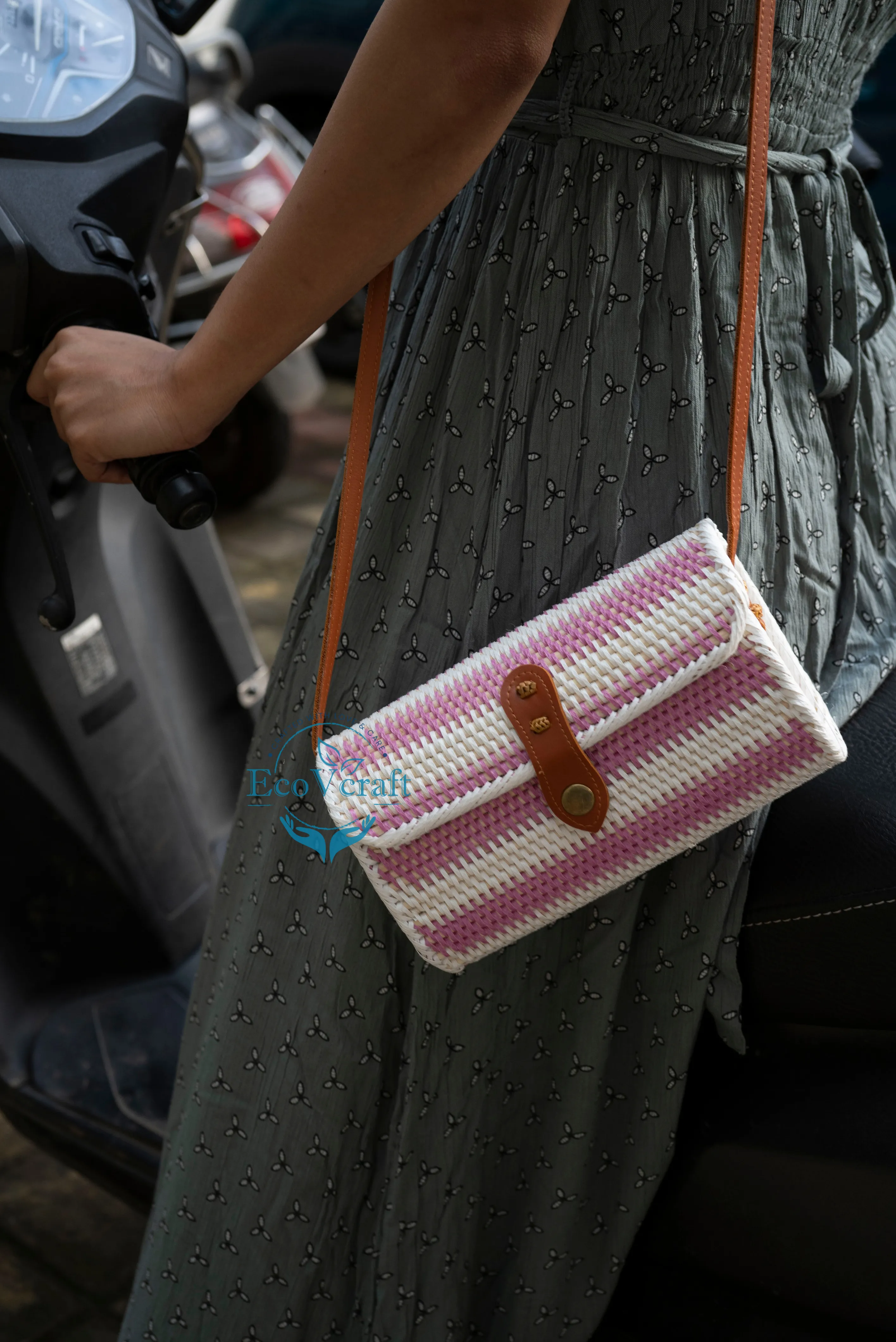 Hippie Heart White & Pink Strips Rectangular Bag
