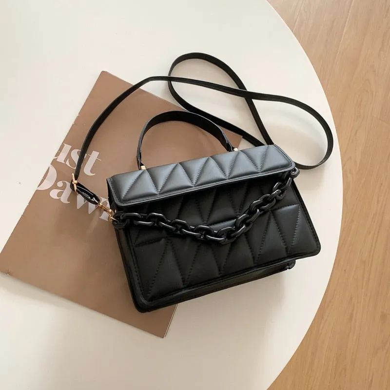 Lush Aura Chic Shoulder Bag