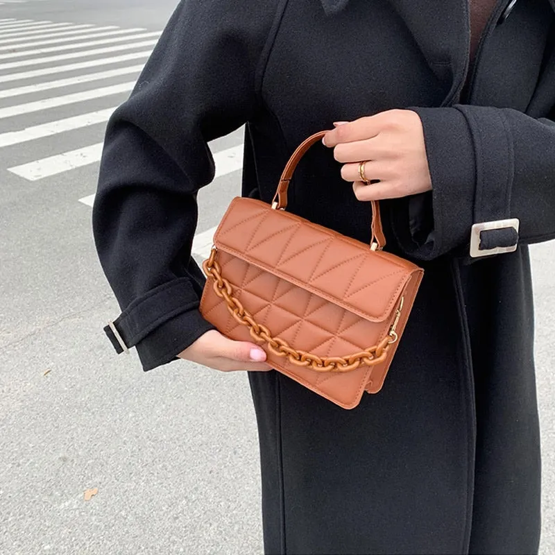Lush Aura Chic Shoulder Bag