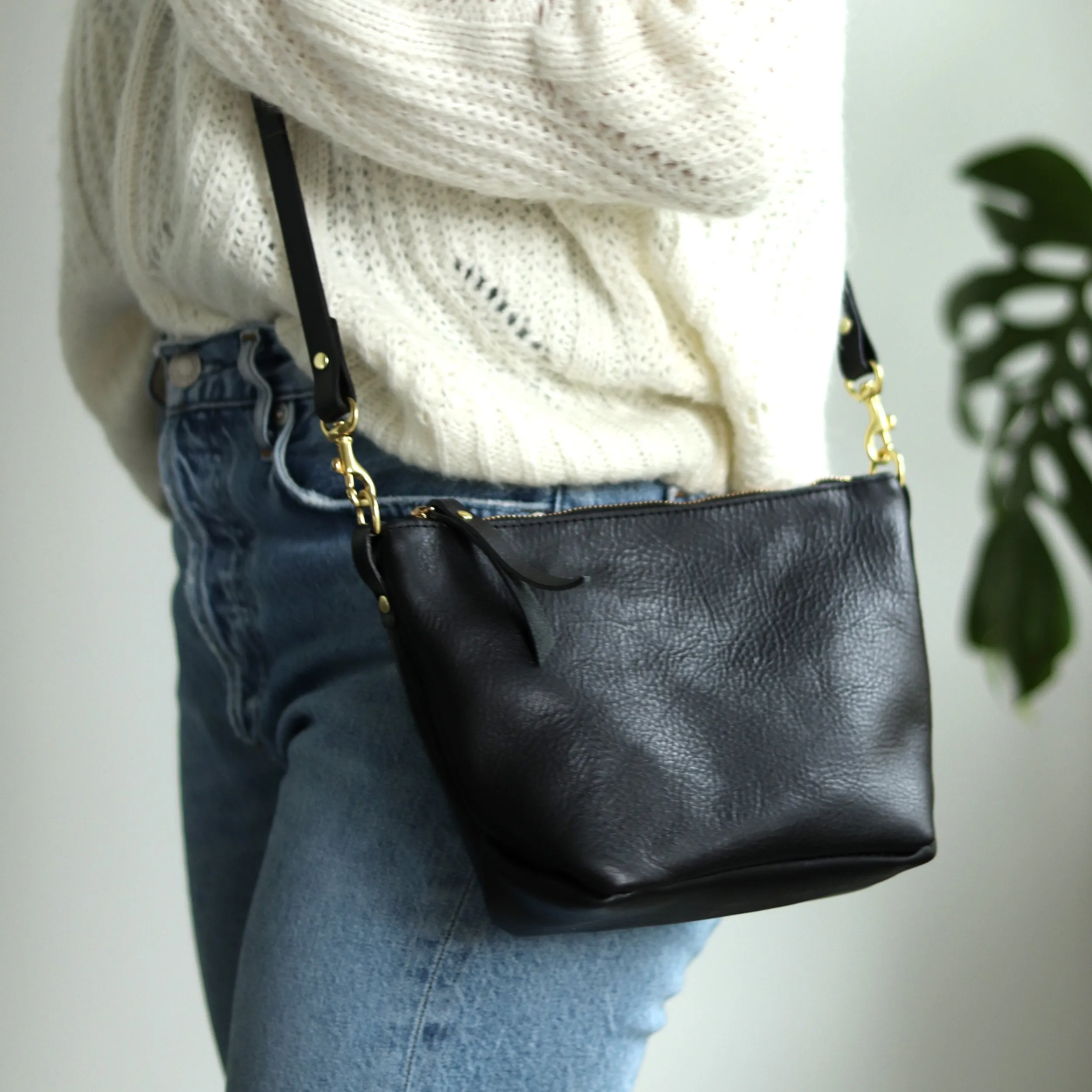 Sale - Small Leather Convertible Crossbody Clutch Bag - Black Pebble