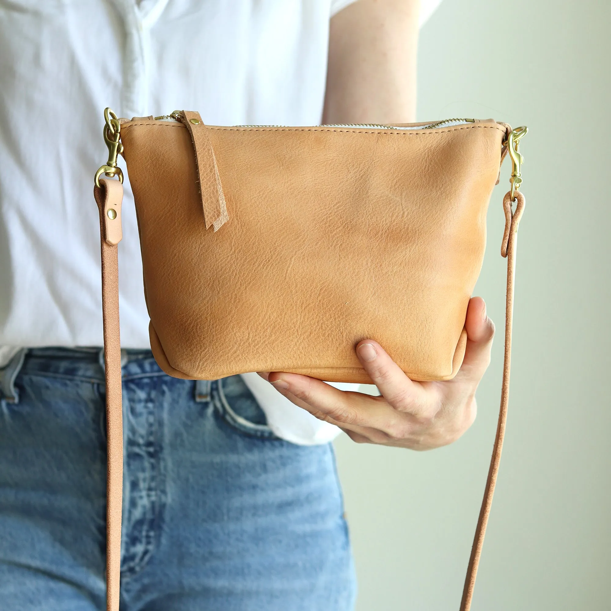Summer Seconds Sale - Small Leather Convertible Crossbody Clutch Bag - Beige No. 2